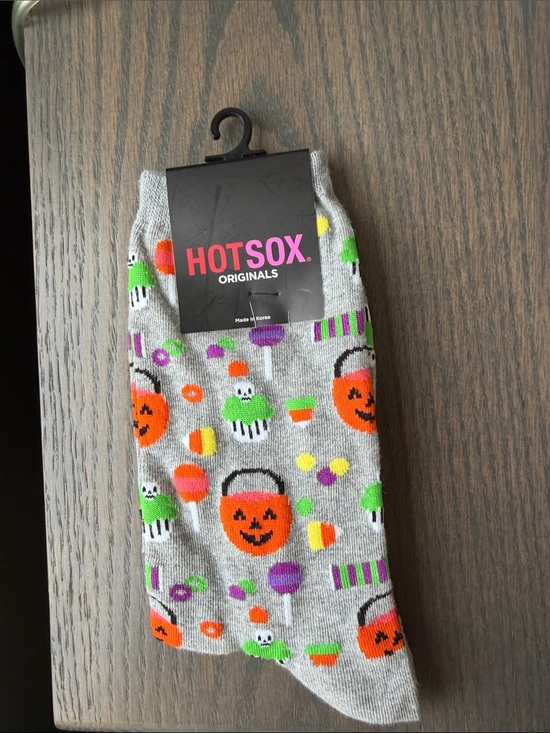 Hot Sox Accessories - 6/$30 Hot Sox Halloween Pumpkin & Candy Crew Socks with Orange and Green Accents